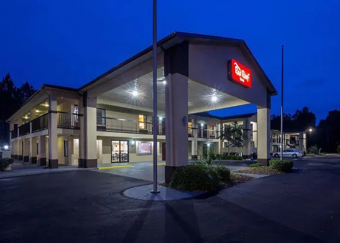 Red Roof Motel